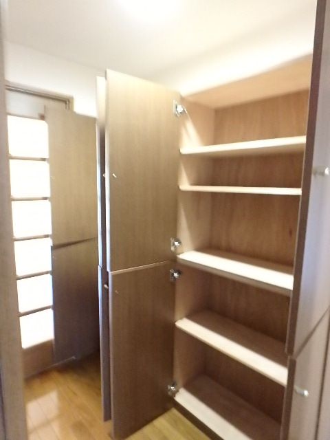 ��ʌ��������܎s�k�擌�听���Q���ڂ̃}���V�����̎��[