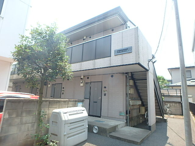 ��ʌ��������܎s��{�捂�@���Q����105-3�̃A�p�[�g�̌����O��