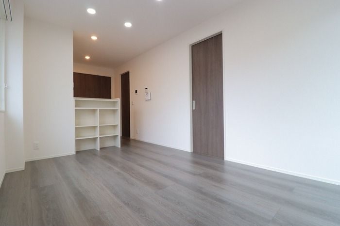 ��ʌ��������܎s����O���U���ڂ̃A�p�[�g�̋��ԁE���r���O