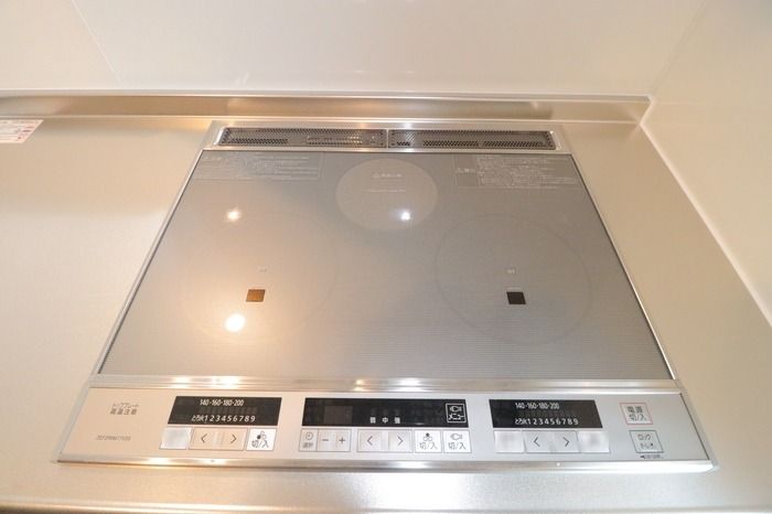 ��ʌ��������܎s����O���U���ڂ̃A�p�[�g�̃L�b�`��