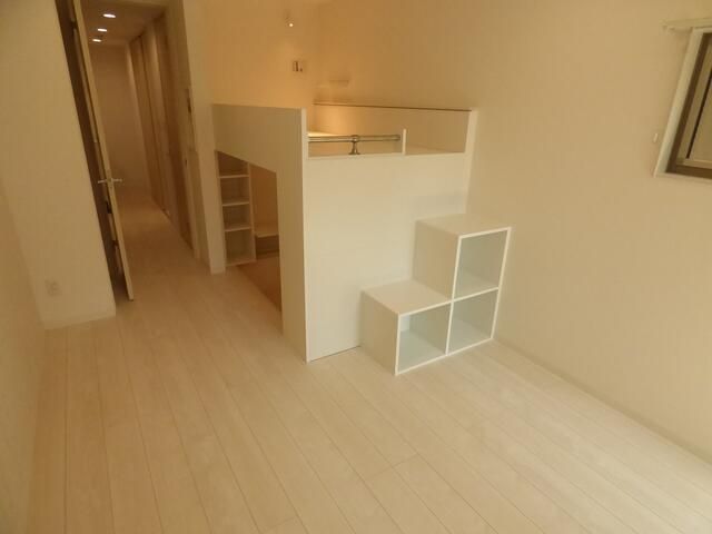 ��ʌ��������܎s�Y�a��k�Y�a�R���ڂ̃}���V�����̋��ԁE���r���O