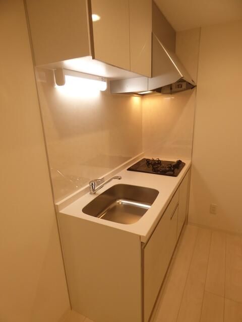 ��ʌ��������܎s�Y�a��k�Y�a�R���ڂ̃}���V�����̃L�b�`��