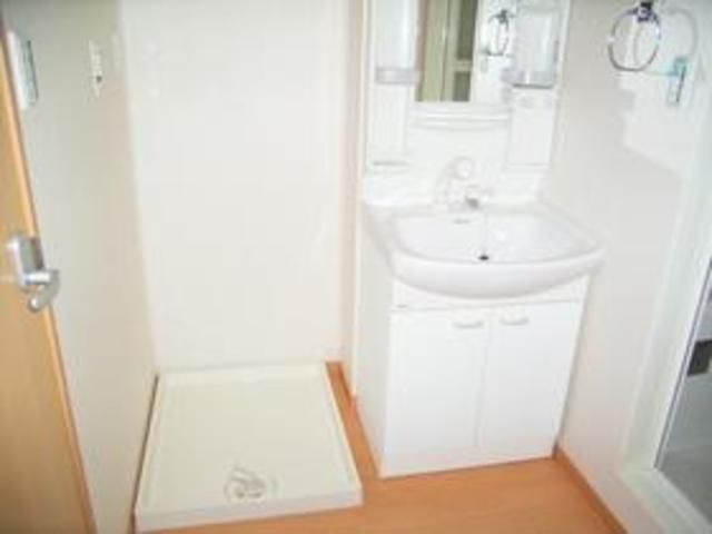 ��ʌ������s��ʖ�̃A�p�[�g�̐��ʏ�