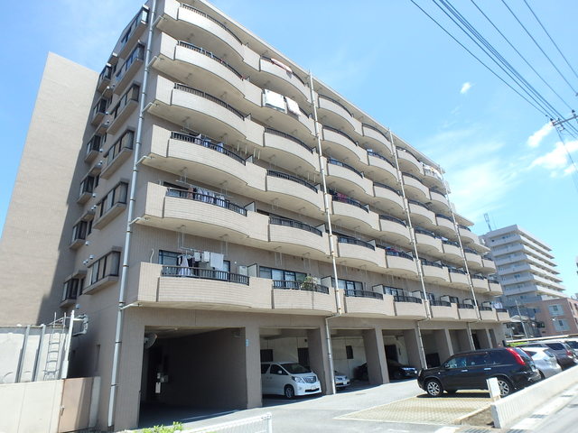 ��ʌ��������܎s�k����i���R����127�̃}���V�����̌����O��