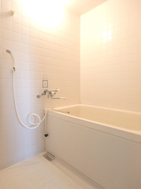 ��ʌ��������܎s�k����i���R���ڂ̃}���V�����̃o�X