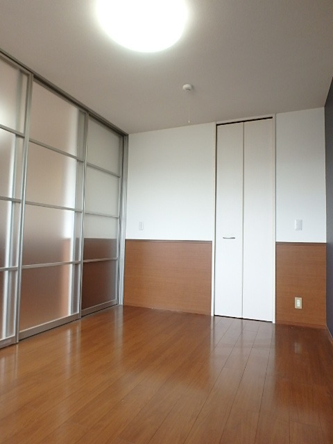 ��ʌ��������܎s��{��听���P���ڂ̃A�p�[�g�̂��̑������E�X�y�[�X