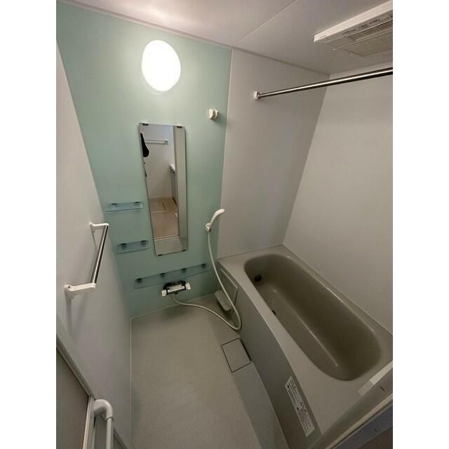 ��ʌ��������܎s�΋�����R���ڂ̃A�p�[�g�̃o�X