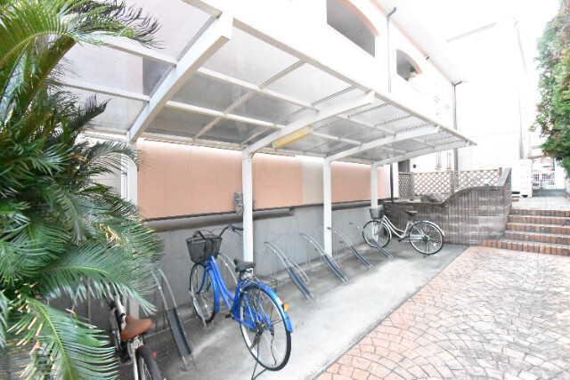 ��ʌ��������܎s�΋擌�Y�a�U���ڂ̃A�p�[�g�̂��̑�