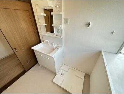 ��ʌ��������܎s��{����\���Q���ڂ̃}���V�����̐��ʏ�