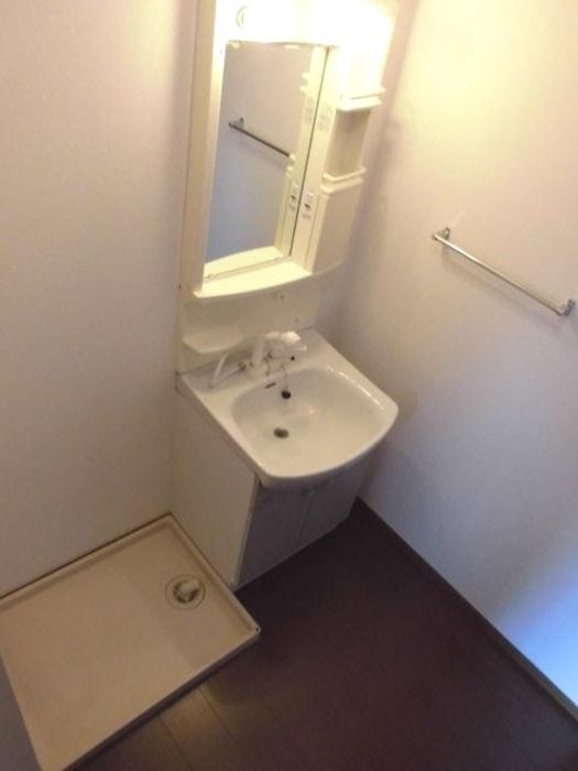 ��ʌ��������܎s�k��g�쒬�P���ڂ̃A�p�[�g�̐��ʏ�