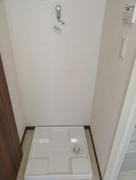 ��ʌ�����s�厚�ΐ_�̃A�p�[�g�̂��̑�