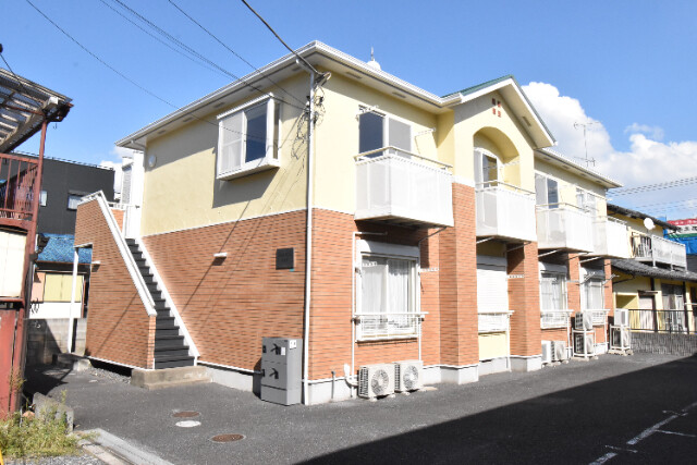 ��ʌ�����s�Ŕ�m�܂Q����7-22�̃A�p�[�g�̌����O��