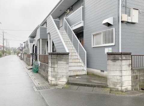 ��ʌ��k�����S�ɓޒ��h�U���ڂ̃A�p�[�g�̃G���g�����X