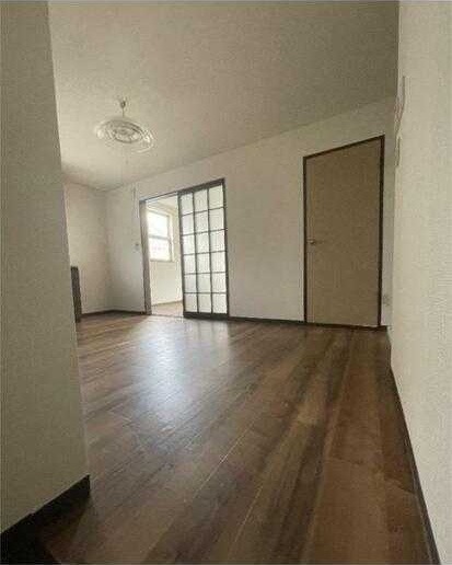 ��ʌ��@�c�s���V�h�Q���ڂ̃A�p�[�g�̂��̑��ݔ�