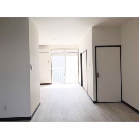 ��ʌ��k�����S�ɓޒ��h�U���ڂ̃A�p�[�g�̂��̑������E�X�y�[�X