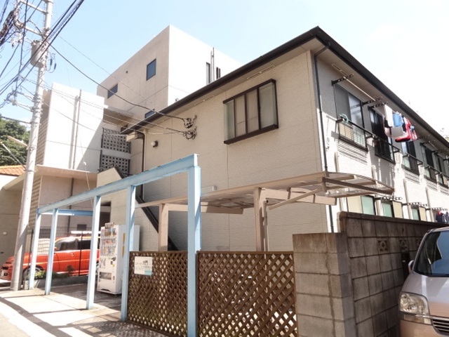 ��ʌ��������܎s��{���咬�R���ڂ̃A�p�[�g�̌����O��