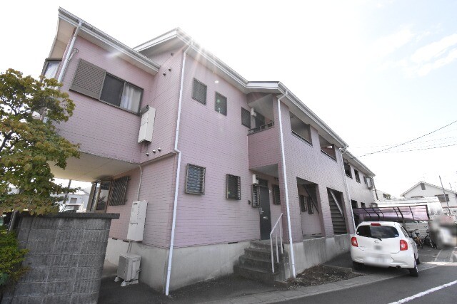 ��ʌ�����s�����P���ڂ̃A�p�[�g�̃G���g�����X