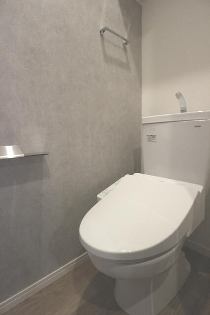 ��ʌ��������܎s�����擌��{�Q���ڂ̃A�p�[�g�̃g�C��