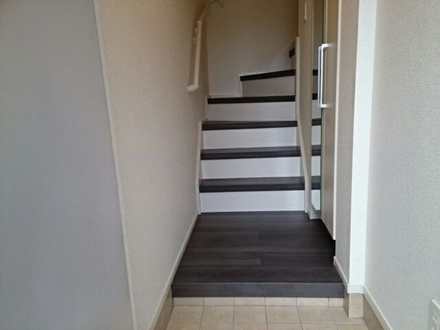 ��ʌ��������܎s�k����i���R���ڂ̃A�p�[�g�̌���