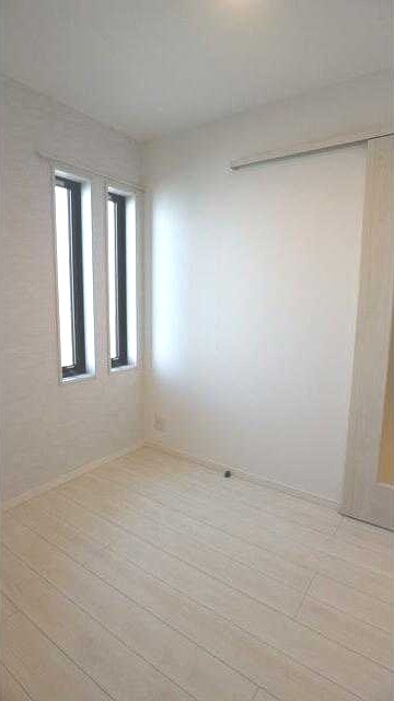 ��ʌ��@�c�s�������̃A�p�[�g�̂��̑������E�X�y�[�X