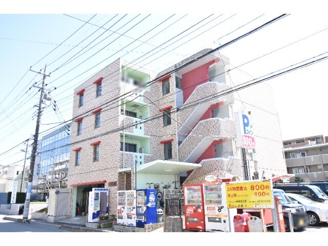 ��ʌ��������܎s��{��听���P����523�̃}���V�����̌����O��