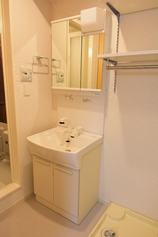 ��ʌ��������܎s��掭��܂Q���ڂ̃A�p�[�g�̐��ʏ�