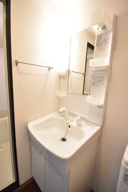 ��ʌ��������܎s��{��听���P���ڂ̃}���V�����̐��ʏ�