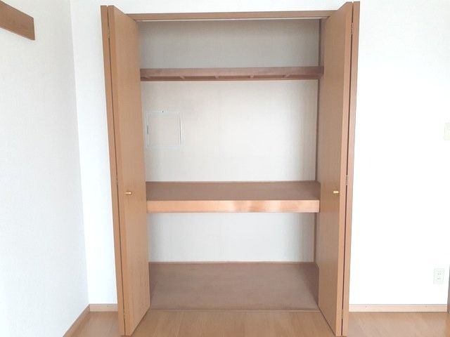 ��ʌ�����s�厚���s�k�J�̃}���V�����̎��[