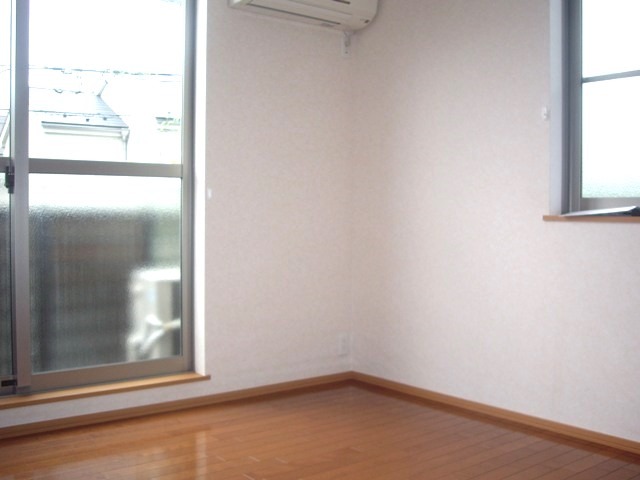 ��ʌ�����s���ȂP���ڂ̃}���V�����̂��̑������E�X�y�[�X