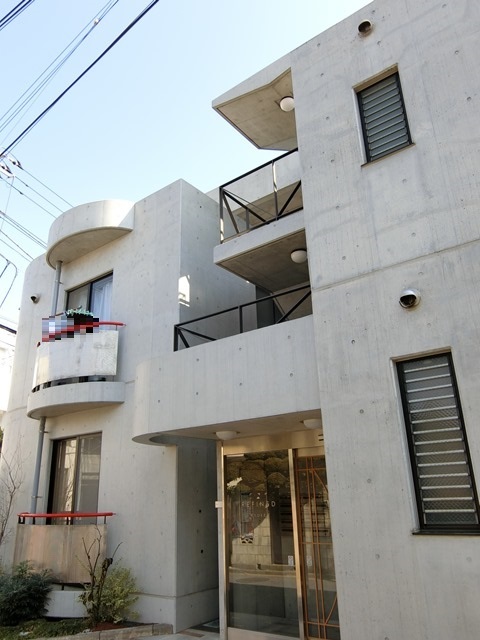 ��ʌ��������܎s�Y�a��̉ƂV���ڂ̃}���V�����̌����O��