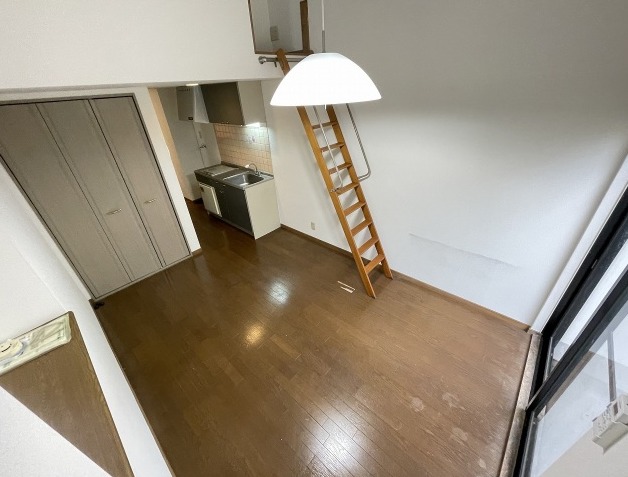 ��ʌ��������܎s�k��y�C���Q���ڂ̃A�p�[�g�̂��̑������E�X�y�[�X