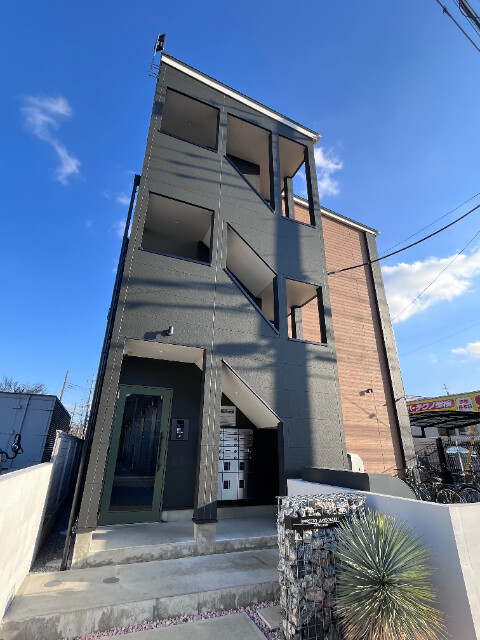 ��ʌ��������܎s������ۃ��蒬�̃A�p�[�g�̌����O��