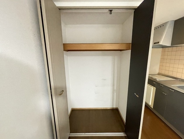 ��ʌ��������܎s�k��y�C���Q���ڂ̃A�p�[�g�̎��[