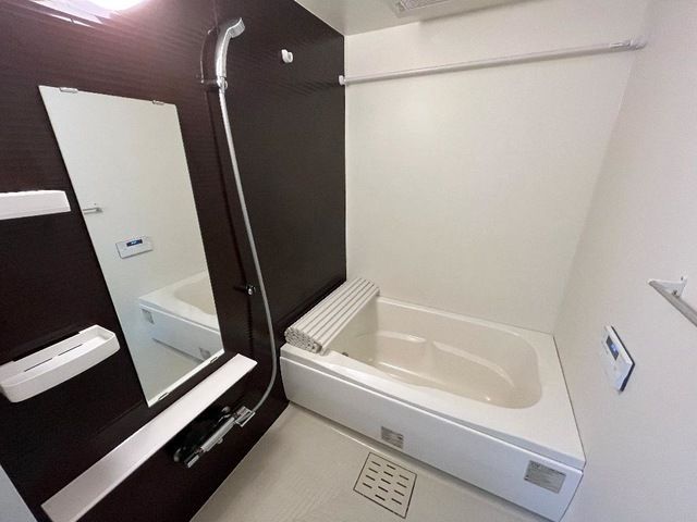 ��ʌ�����s�씵���J�Q���ڂ̃A�p�[�g�̃o�X