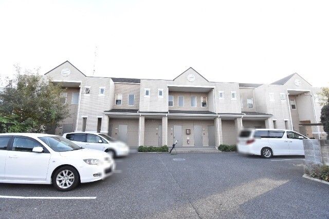 ��ʌ��������܎s�����攪���q�Q����6-10�̃A�p�[�g�̌����O��