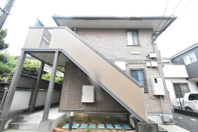 ��ʌ��������܎s�Y�a���؍�S����9-4�̃A�p�[�g�̌����O��