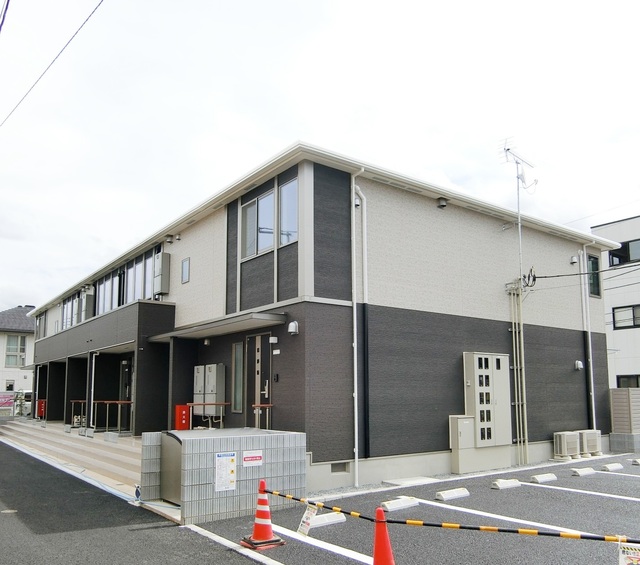 ��ʌ��������܎s�������a�c���Q����1438-3�̃A�p�[�g�̌����O��