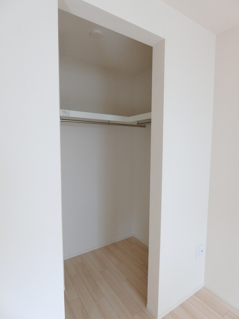 ��ʌ��������܎s�������a�c���Q���ڂ̃A�p�[�g�̎��[