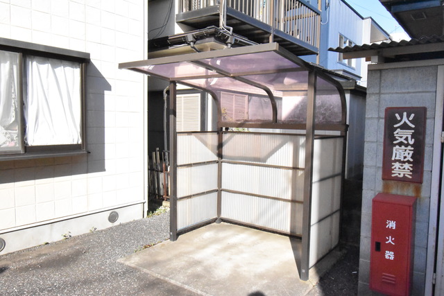 ��ʌ��������܎s�΋�厚��Ԗ؂̃A�p�[�g�̂��̑�