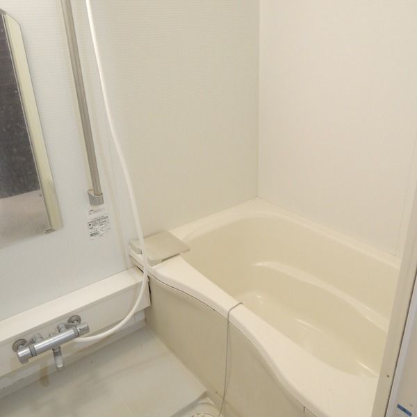 ��ʌ��������܎s��{��k�ܒ��Q���ڂ̃}���V�����̃o�X