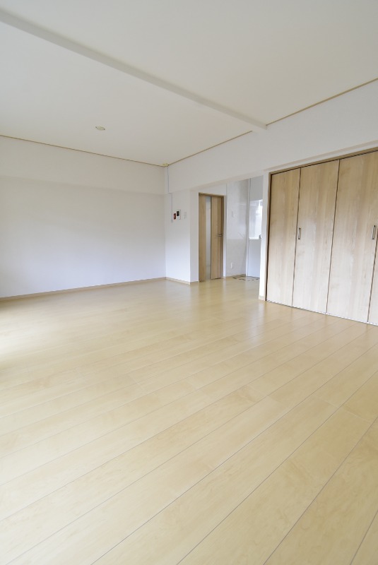 ��ʌ��������܎s��{��g�~���R���ڂ̃}���V�����̋��ԁE���r���O