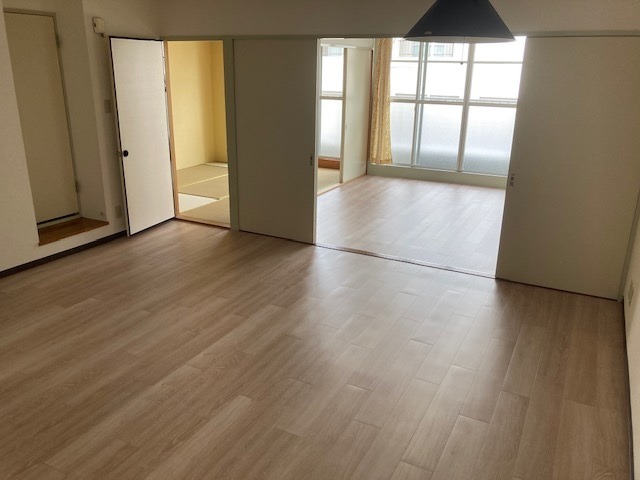 ��ʌ��������܎s�Y�a��k�Y�a�R���ڂ̃}���V�����̂��̑������E�X�y�[�X