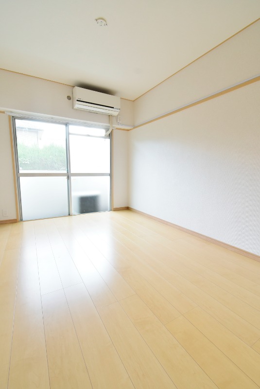 ��ʌ��������܎s��{��g�~���R���ڂ̃}���V�����̂��̑������E�X�y�[�X