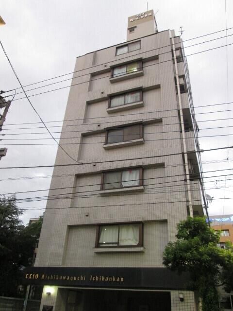 ��ʌ�����s������P����16�]6�̃}���V�����̌����O��