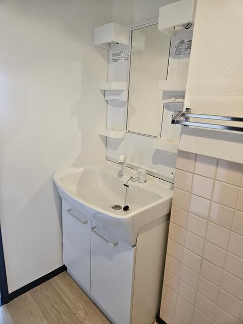 ��ʌ��������܎s�Y�a���ՂT���ڂ̃}���V�����̐��ʏ�