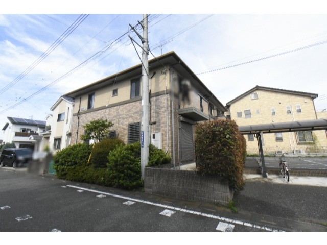 ��ʌ�����s����T����19-11�̃A�p�[�g�̌����O��