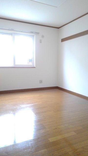 ��ʌ��@�c�s���S���ڂ̃A�p�[�g�̂��̑������E�X�y�[�X