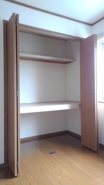 ��ʌ��@�c�s���S���ڂ̃A�p�[�g�̎��[