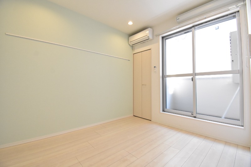 ��ʌ��������܎s�k����i���Q���ڂ̃A�p�[�g�̋��ԁE���r���O