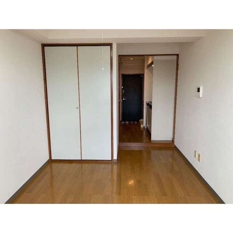 ��ʌ��������܎s�k����i���Q���ڂ̃}���V�����̋��ԁE���r���O